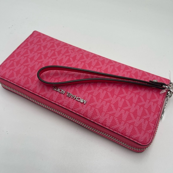 MICHAEL KORS Jet Set Large Signature Logo Continental Wallet Wristlet Phone NWT - Picture 10 of 16